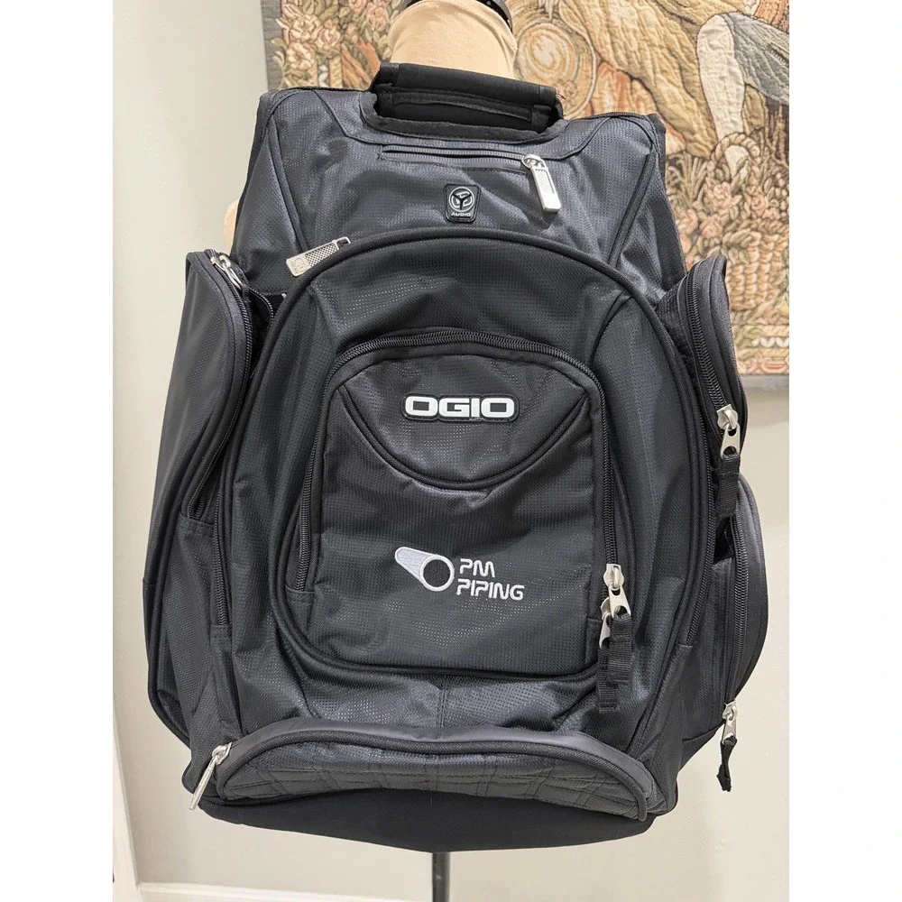 Ogio Black 19